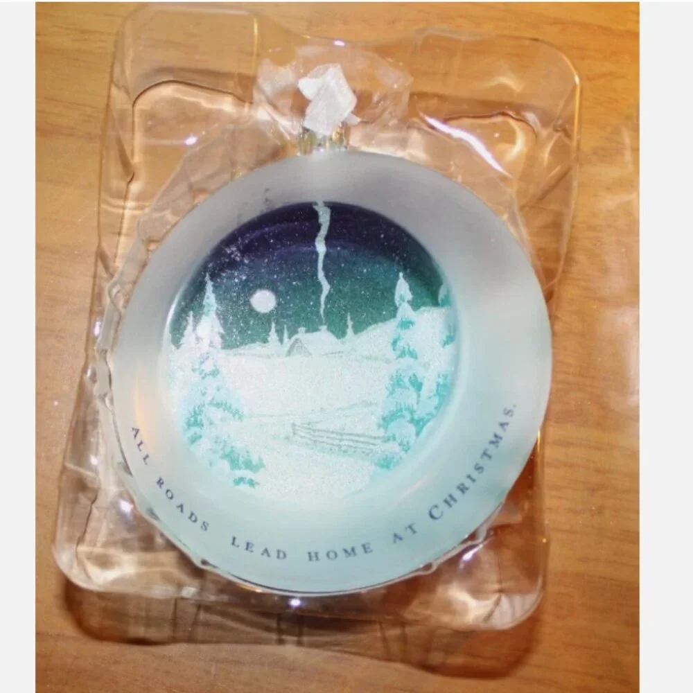 Hallmark Keepsake Ornament 2012 The Road Home All Roads Lead Home at Christmas